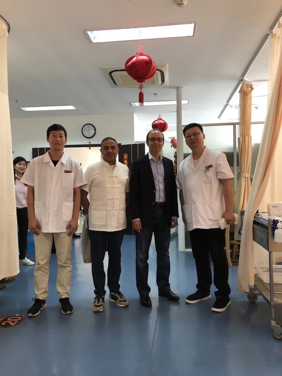A formal visit to Shuguang Hospital in 2019 by the Moroccan Minister of Health and their official delegation.