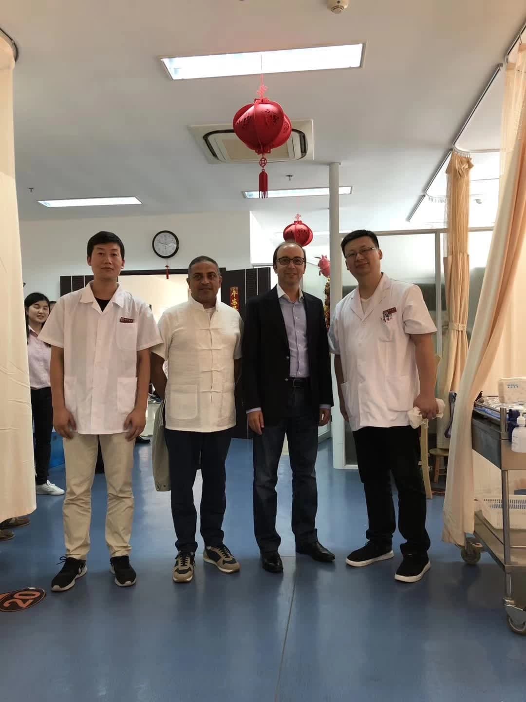 A formal visit to Shuguang Hospital in 2019 by the Moroccan Minister of Health and their official delegation.